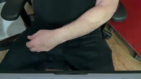 onlocationnyc online show from 16, 1, 2025