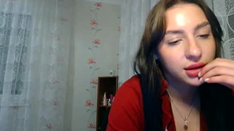 Snapshot of only_barbara chatting on 29, 10, 2025 Barbara online show from 29, 10, 2025