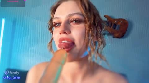 Snapshot of only_lana chatting on 6, 4, 2026 Lana Lexx online show from 6, 4, 2026