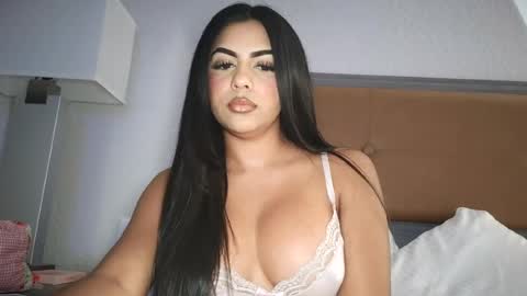 Snapshot of onlyafterours chatting on 10, 7, 2026 onlyafterours online show from 10, 7, 2026