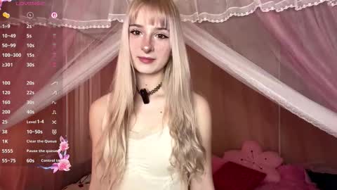 Snapshot of onlyeva1 chatting on 26, 3, 2026 Eva online show from 26, 3, 2026