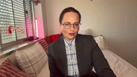 Snapshot of onlylike chatting on 19, 6, 2026 The cutest model on this site online show from 19, 6, 2026