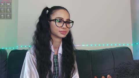 Xandra online show from 7, 12, 2024