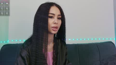 Xandra online show from 16, 12, 2024