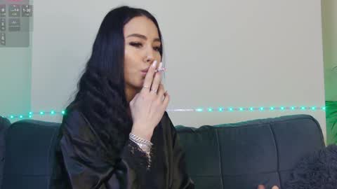 Xandra online show from 9, 1, 2025