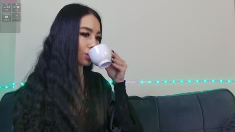 Xandra online show from 30, 1, 2025