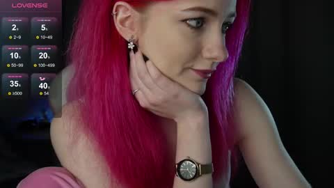 Snapshot of ooliviaa chatting on 11, 11, 2025 Hannah online show from 11, 11, 2025