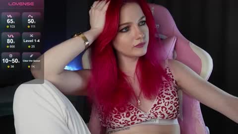 Snapshot of ooliviaa chatting on 24, 11, 2025 Hannah online show from 24, 11, 2025