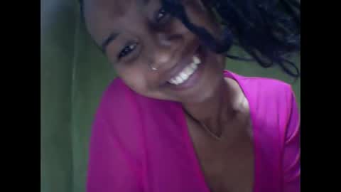 Snapshot of oolyette chatting on 14, 9, 2025 oolyette online show from 14, 9, 2025