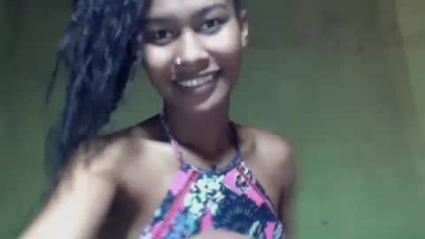 Snapshot of oolyette chatting on 5, 10, 2025 oolyette online show from 5, 10, 2025