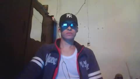 Snapshot of oomaurooo chatting on 19, 12, 2025 oomaurooo online show from 19, 12, 2025