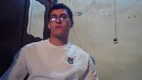 Snapshot of oomaurooo chatting on 12, 1, 2026 oomaurooo online show from 12, 1, 2026