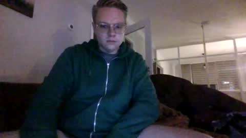 Snapshot of oook5 chatting on 9, 10, 2025 oook5 online show from 9, 10, 2025