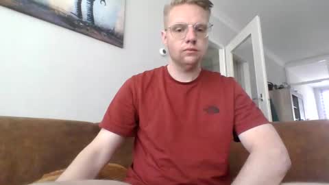Snapshot of oook5 chatting on 1, 5, 2026 oook5 online show from 1, 5, 2026