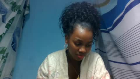 Snapshot of oooorazanasoa chatting on 8, 7, 2026 oooorazanasoa online show from 8, 7, 2026