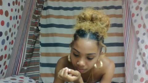 Snapshot of oooosoavizara chatting on 1, 7, 2026 oooosoavizara online show from 1, 7, 2026