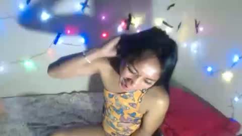 Yummy-Poccahontas online show from 5, 2, 2025
