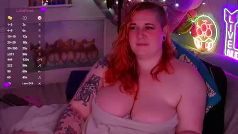 Snapshot of opalreigning chatting on 22, 6, 2026 Opal online show from 22, 6, 2026