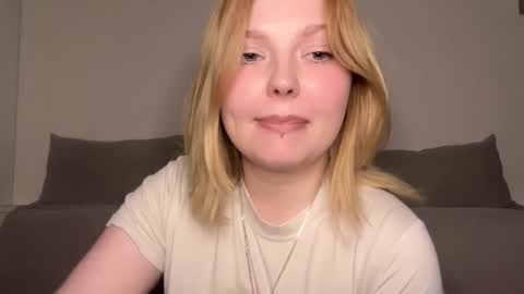 Snapshot of opheliaritz chatting on 23, 5, 2026 Ophelia online show from 23, 5, 2026
