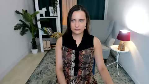 Snapshot of orfeya_one chatting on 21, 4, 2026 Orfeya online show from 21, 4, 2026