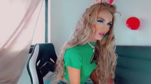 Snapshot of oriana_braom chatting on 15, 2, 2025 Oriana braom online show from 15, 2, 2025