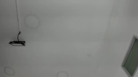 Miss Guzman  online show from 28, 9, 2025