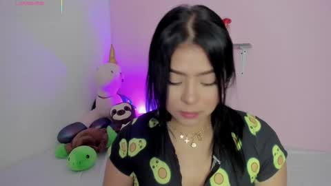 Miss Guzman  online show from 14, 11, 2025