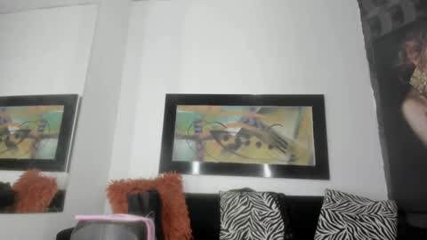 Snapshot of orianadollx chatting on 14, 10, 2025 Oriana online show from 14, 10, 2025