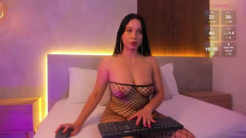 Snapshot of orihime_bunny chatting on 10, 4, 2026 O R I H I M E online show from 10, 4, 2026