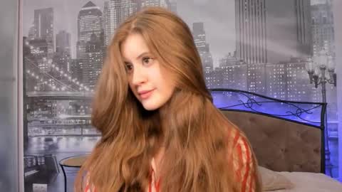 Snapshot of orivienne chatting on 11, 9, 2025 Dolores online show from 11, 9, 2025