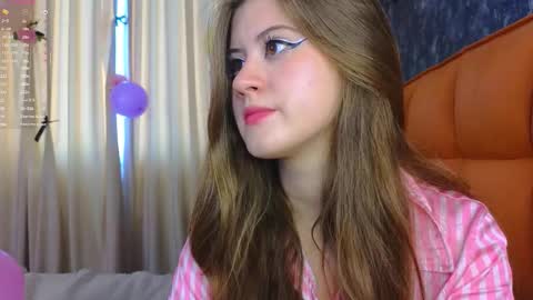 Snapshot of orivienne chatting on 14, 9, 2025 Dolores online show from 14, 9, 2025