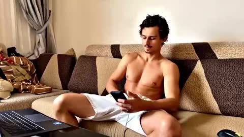 Snapshot of orlando__bloom chatting on 11, 3, 2026 Fansly and Instagram - online show from 11, 3, 2026