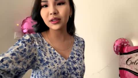 Snapshot of orphaajayi chatting on 11, 10, 2025 Angel online show from 11, 10, 2025