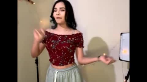 Snapshot of orphaajayi chatting on 5, 12, 2025 Angel online show from 5, 12, 2025