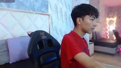 Snapshot of osamu_tay chatting on 15, 1, 2026 osamu_tay online show from 15, 1, 2026