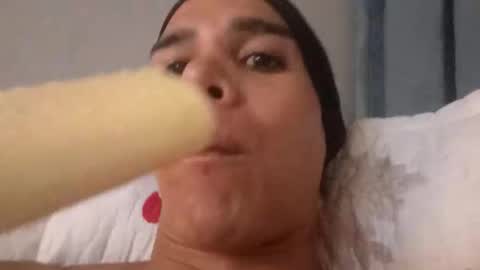 Snapshot of osarito3x chatting on 6, 4, 2026 osarito3x online show from 6, 4, 2026