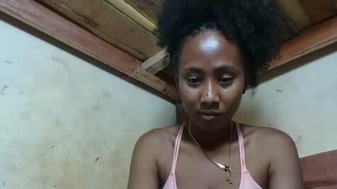 Snapshot of osinaa chatting on 5, 5, 2026 osinaa online show from 5, 5, 2026