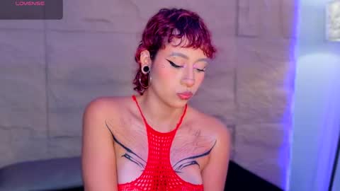 Snapshot of osiriss_ chatting on 30, 4, 2026 Osiriss online show from 30, 4, 2026