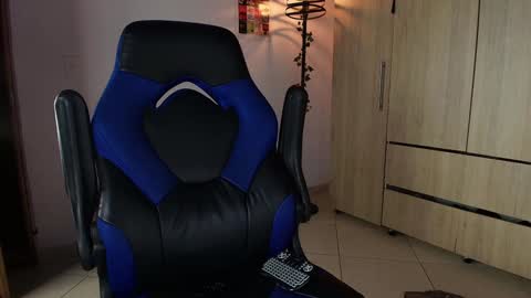 ostin 18hot online show from 16, 1, 2025