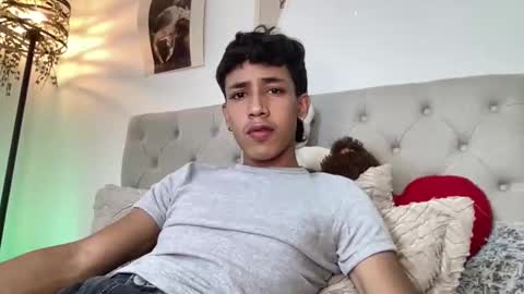 ostin 18hot online show from 3, 12, 2025