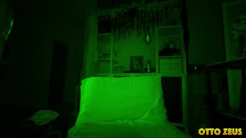 Snapshot of ottozeus chatting on 26, 10, 2025 Otto Zeus online show from 26, 10, 2025