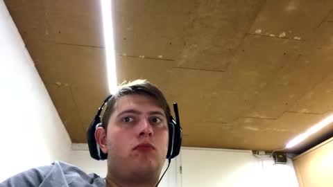 outflayd online show from 23, 11, 2025