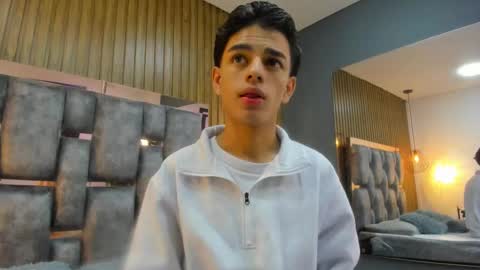 Owen Johnson online show from 25, 3, 2026