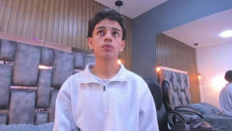 Owen Johnson online show from 1, 4, 2026