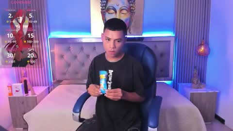 Snapshot of owenstone chatting on 19, 9, 2025 OWEN online show from 19, 9, 2025