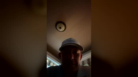 owliecat online show from 17, 5, 2026
