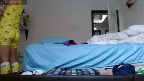 Snapshot of oxxy_jean chatting on 29, 6, 2026 Jeannifer online show from 29, 6, 2026