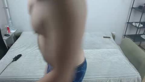 Snapshot of oxyandy69 chatting on 16, 6, 2026 The Best Expirience online show from 16, 6, 2026