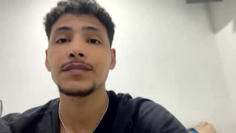 Snapshot of ozaru__ chatting on 14, 12, 2025 ozaru__ online show from 14, 12, 2025