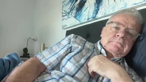 ozhairybearxxxx online show from 10, 12, 2024